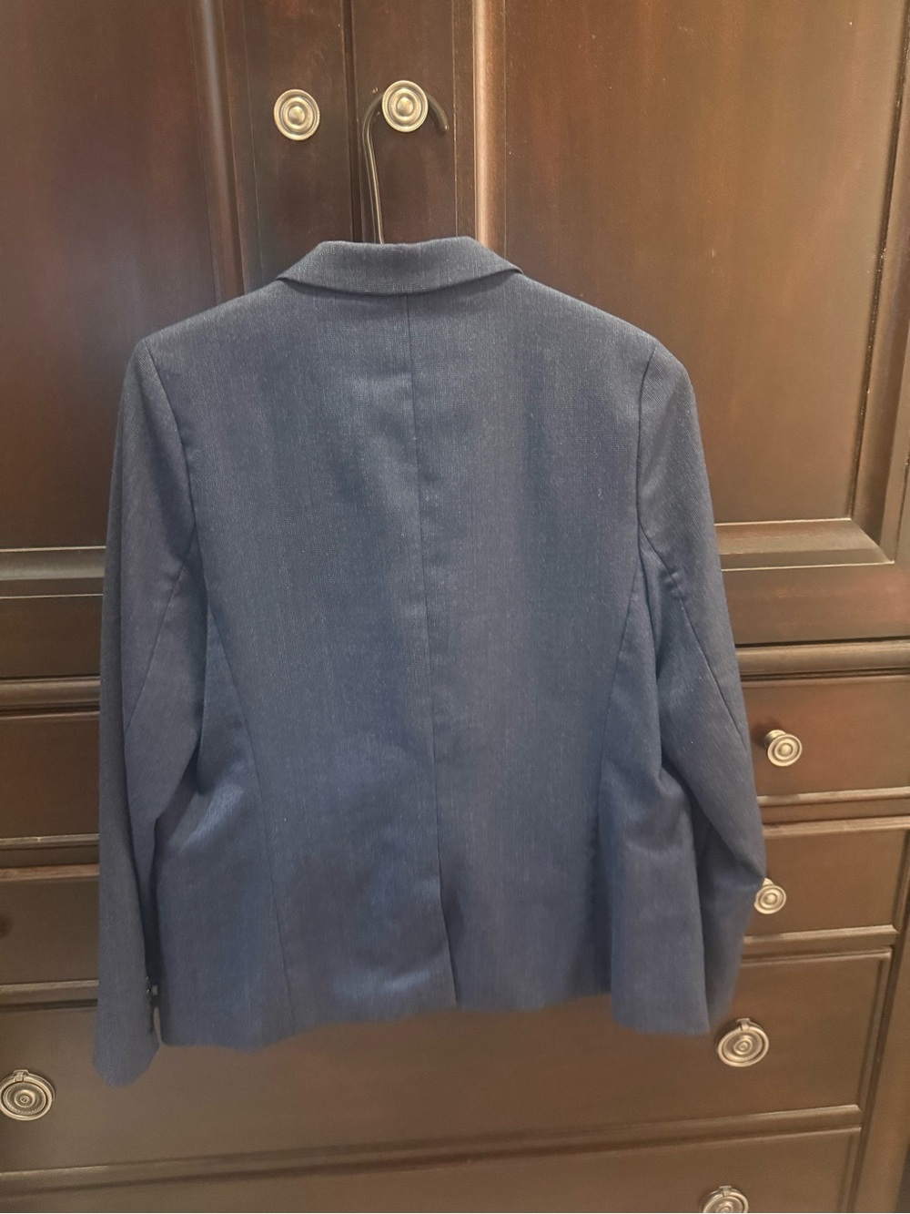 Zara Big Kids Navy Blue Suit and Vineyard Vines dress shirt - Picture 2 of 9